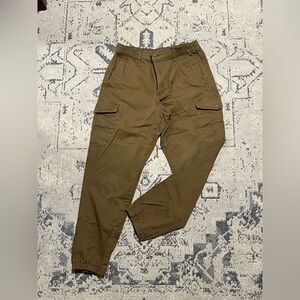 Uniqlo Men's Tan Cargo Pants